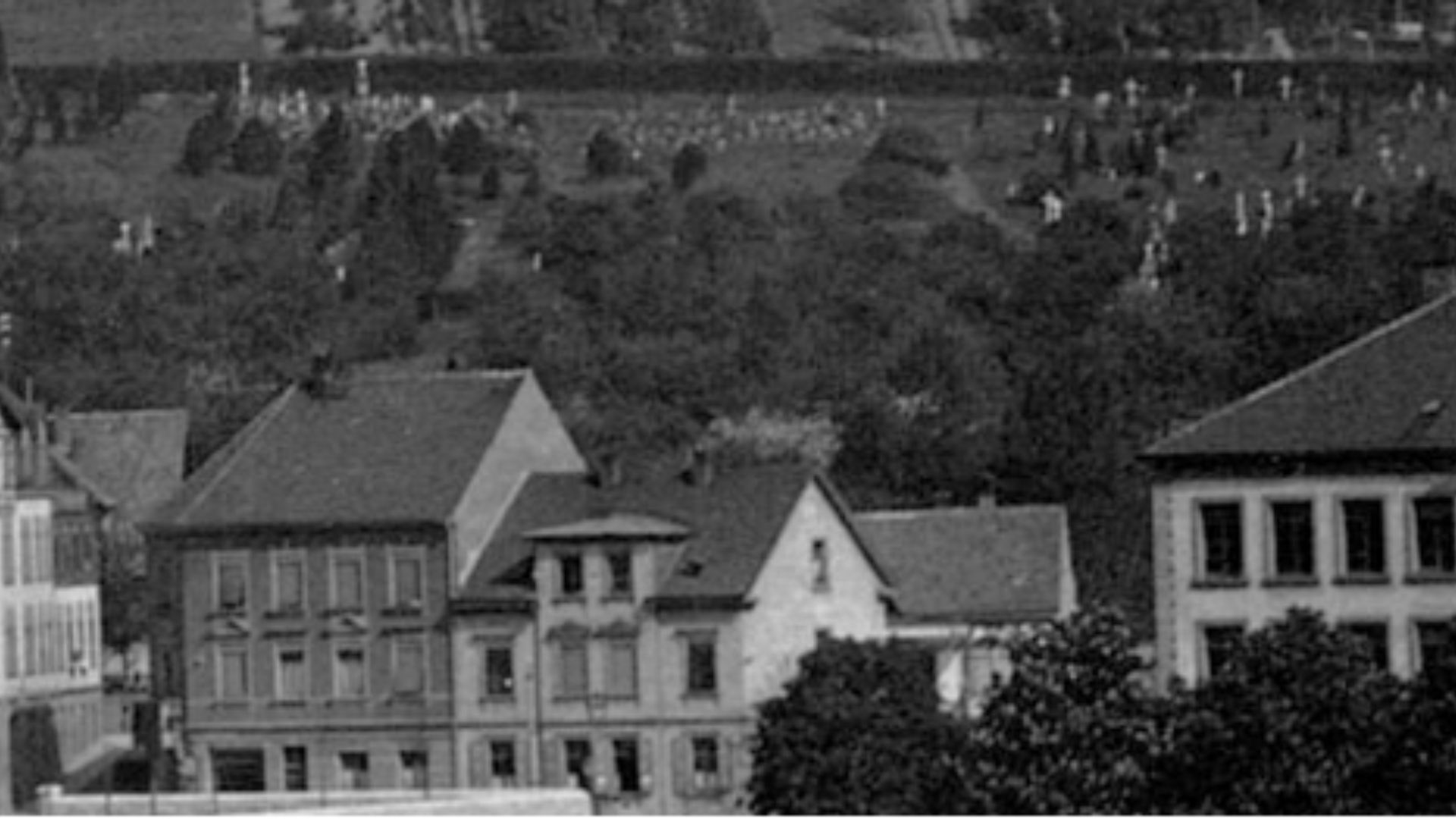 Weststadtpark Friedhof mit erkennbaren Grabmalen - historische Aufnahme vom Anfang des 20. Jahrhunderts